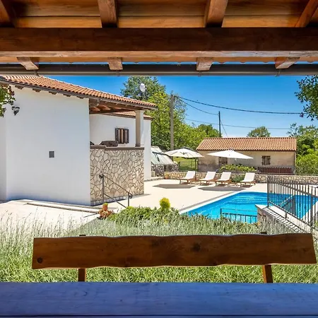 Simici Quiet Peaceful Place With Pool Perfect To Enjoy The Nature Mošćenička Draga