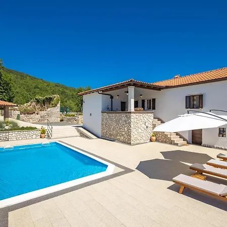 Simici Quiet Peaceful Place With Pool Perfect To Enjoy The Nature Villa *