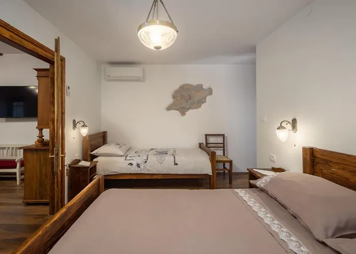 Simici Quiet Peaceful Place With Pool Perfect To Enjoy The Nature Vila